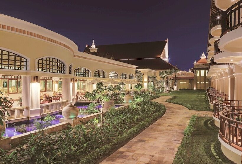 Sokha Siem Reap Resort & Convention Center
