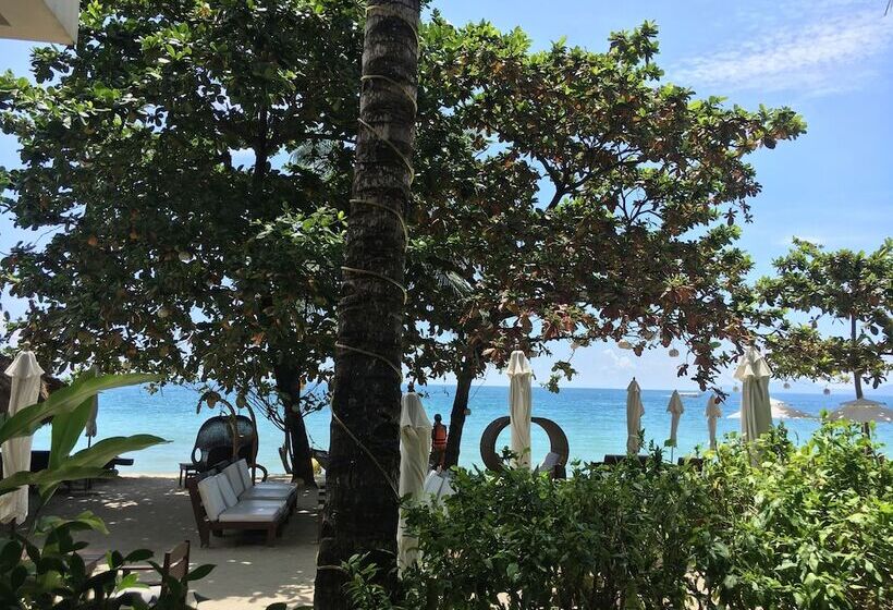 Sunset At Aninuan Beach Resort Powered By Cocotel