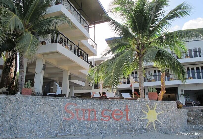 Sunset At Aninuan Beach Resort Powered By Cocotel
