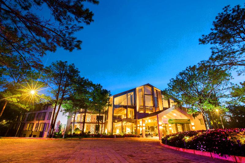 Terracotta Hotel & Resort Dalat