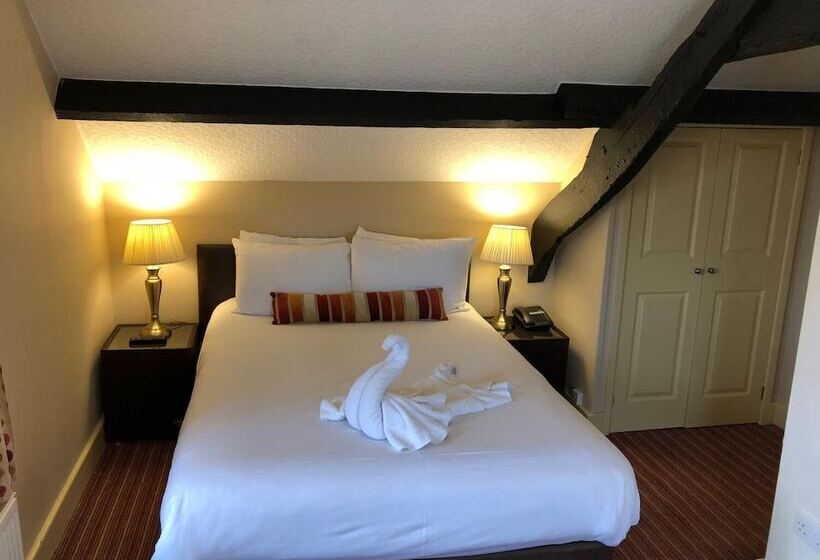 The George Hotel Stansted Airport