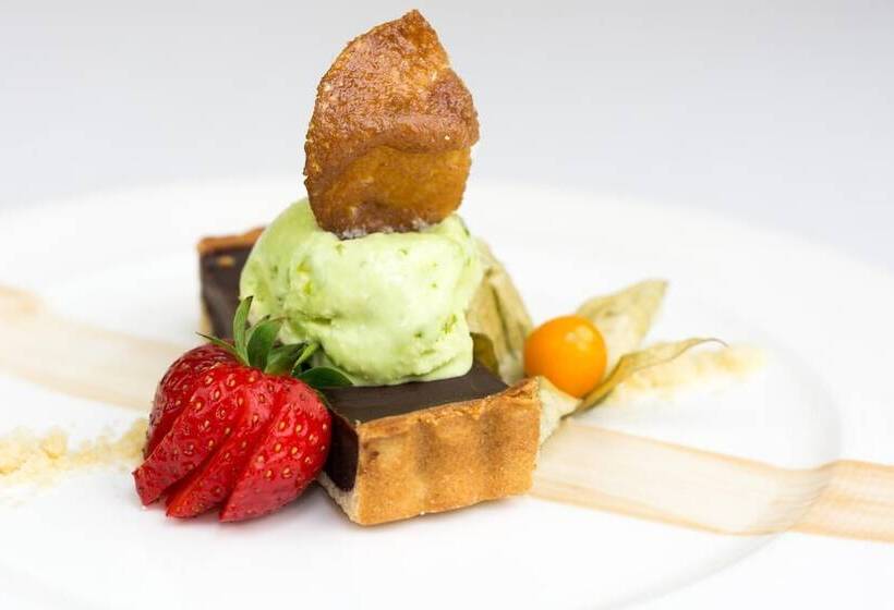 The George Hotel Stansted Airport