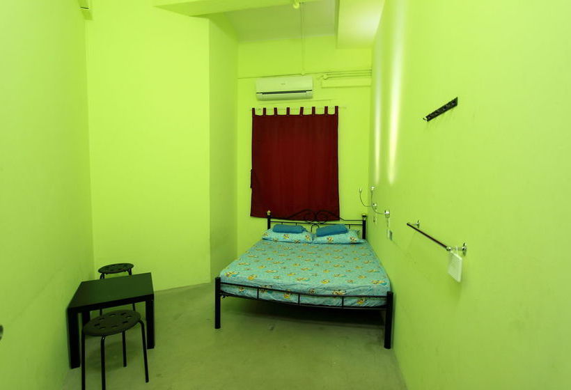 Travellers Loft @ Lavender - Hostel