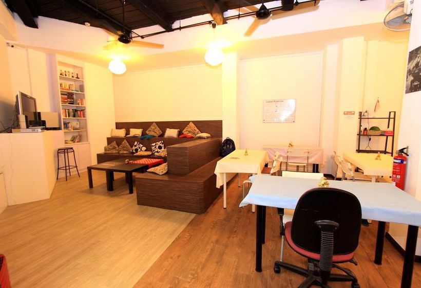 Travellers Loft @ Lavender - Hostel