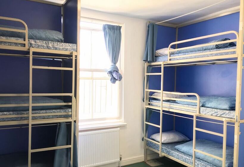 Brighton Beach Inn Hostel