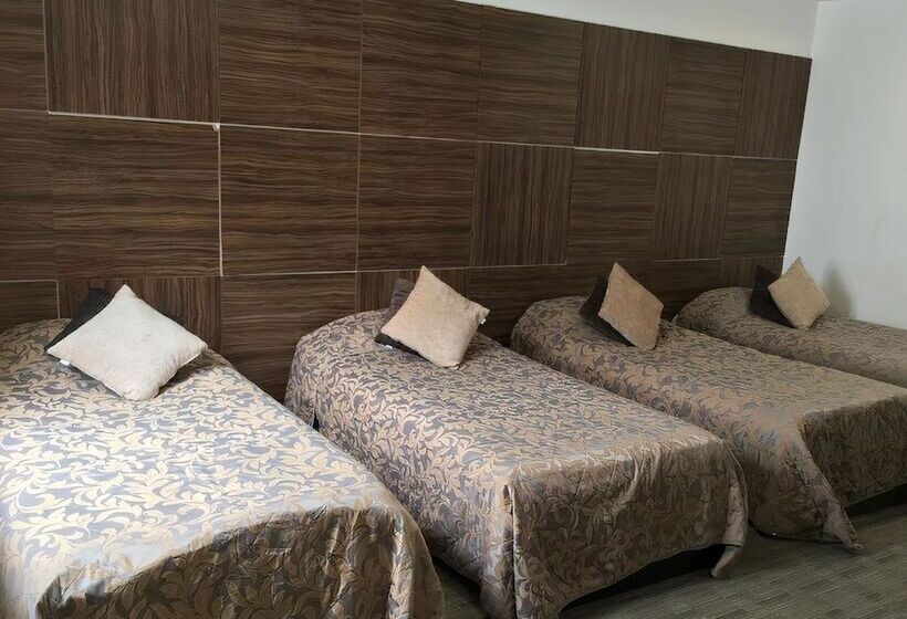 Brighton Beach Inn Hostel