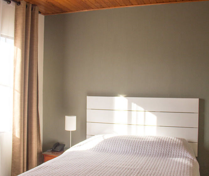 Отель María José Suites