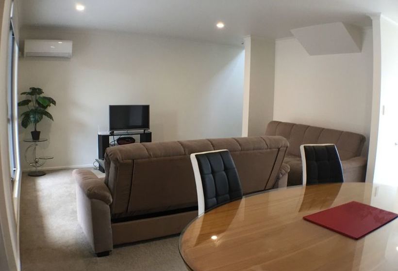 Apartment On Vialou St