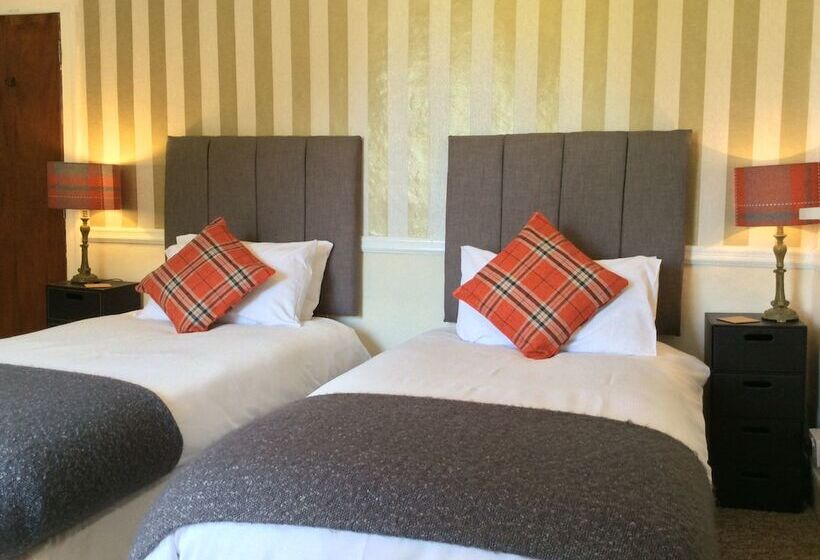 צימר Aberllynfi Riverside Guest House