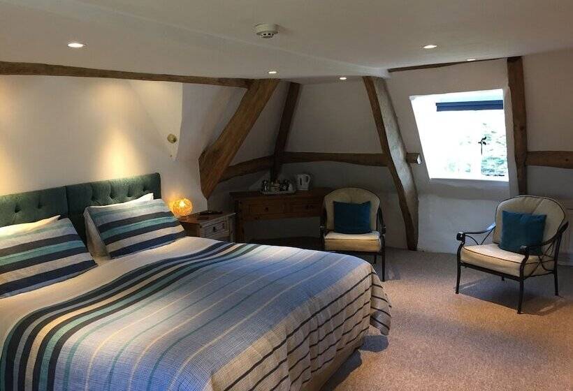 צימר Aberllynfi Riverside Guest House