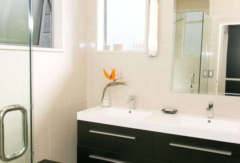 تختخواب و صبحانه Bay Of Islands Health Retreat