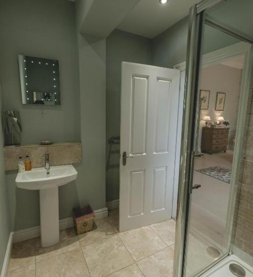 צימר Breedon Hall