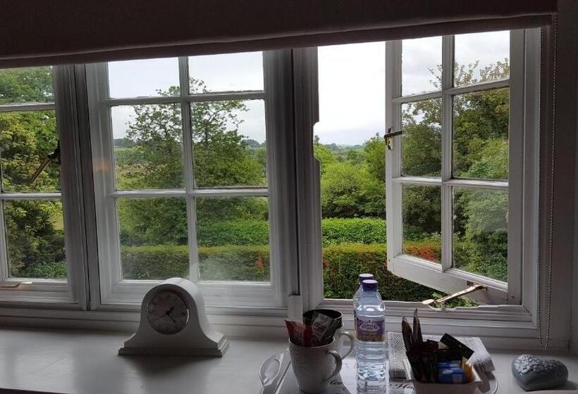 ベッドアンドブレックファースト Cruachan House