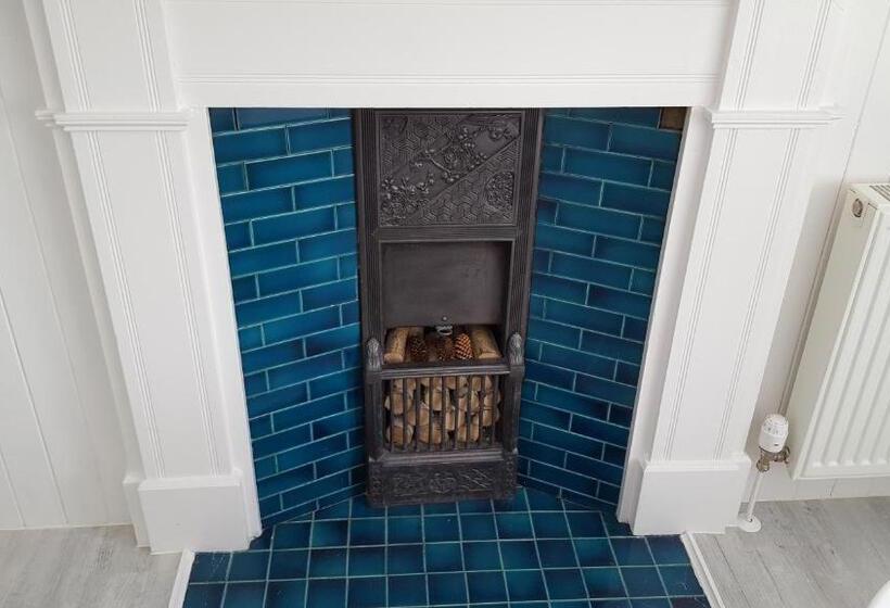 ベッドアンドブレックファースト Cruachan House