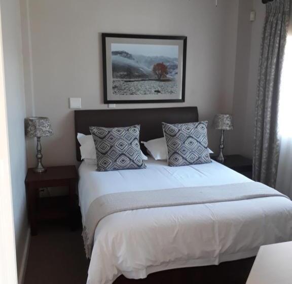 צימר Harewood Lodge