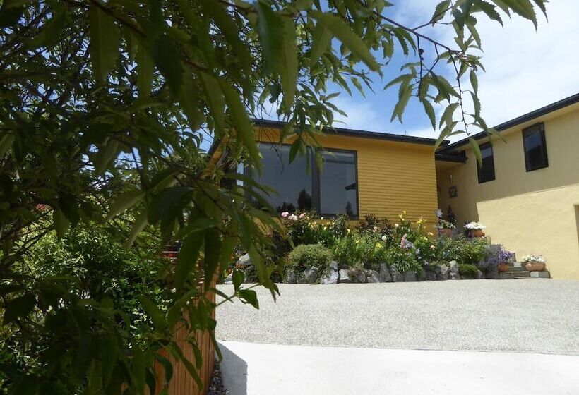 צימר Hazelwood Mapua