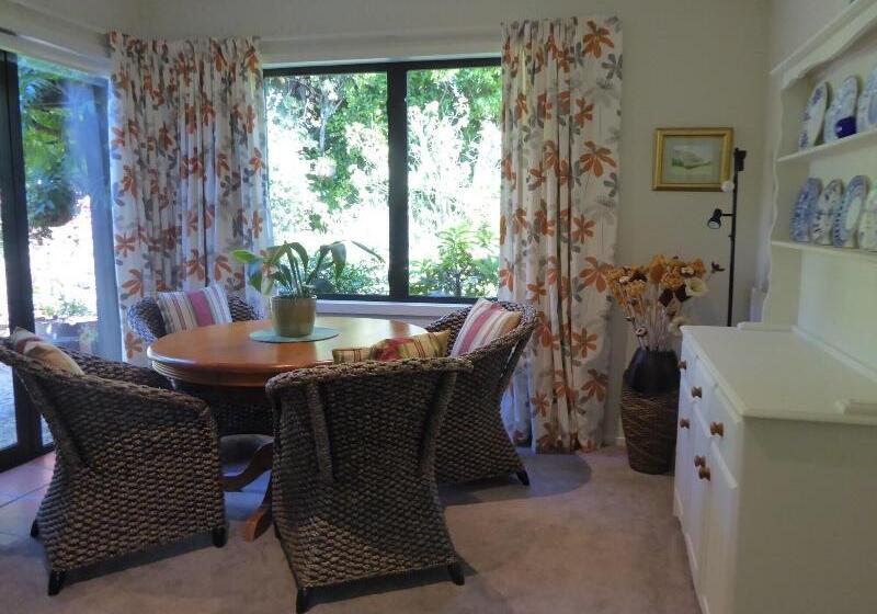 צימר Hazelwood Mapua