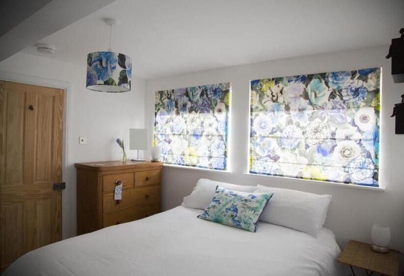 住宿加早餐  Holly Tree House