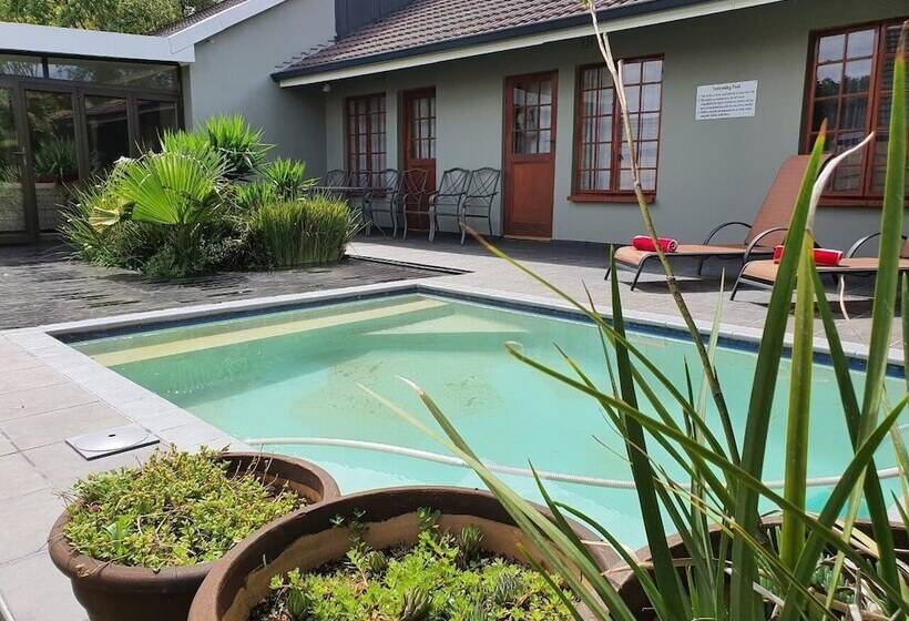 مبيت وإفطار Morulana Guest House