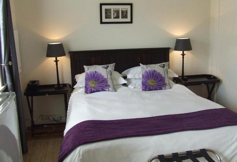 住宿加早餐 River Road Guest House