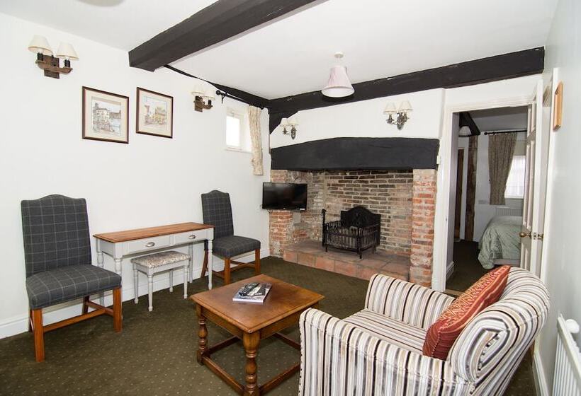 مبيت وإفطار The Abbey Hotel & Apartments