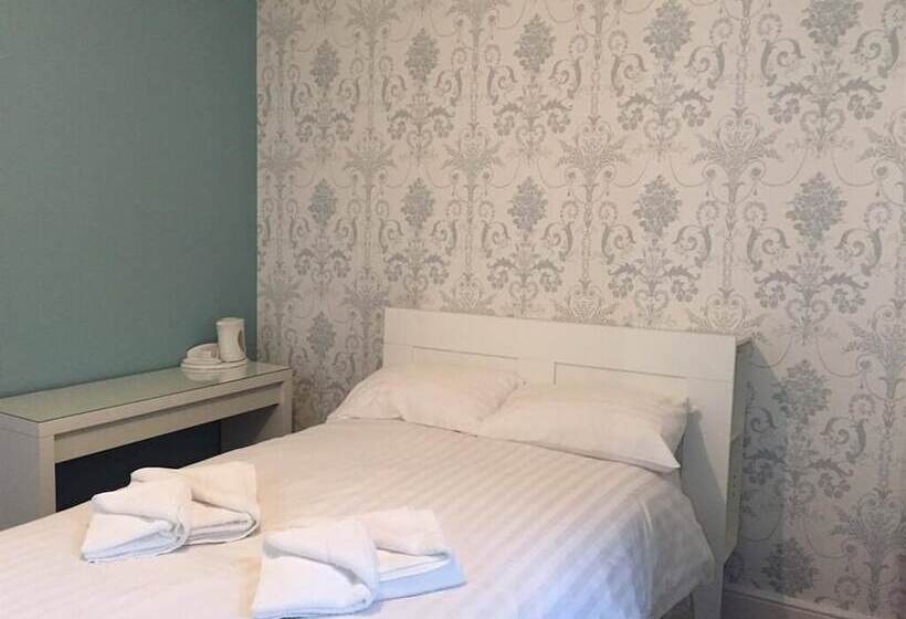 צימר The Volunteer