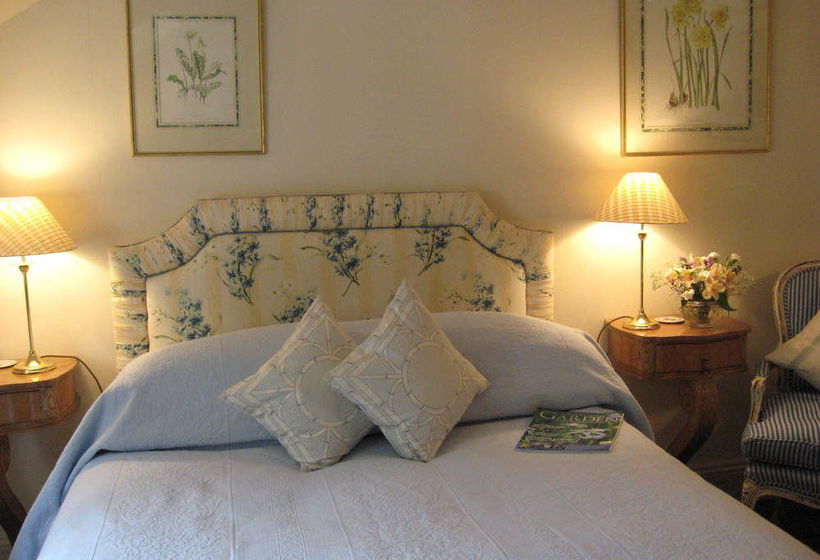 مبيت وإفطار Wooden Cabbage House