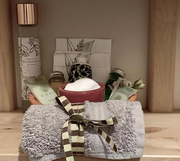 Ellen House Bed And Breakfast