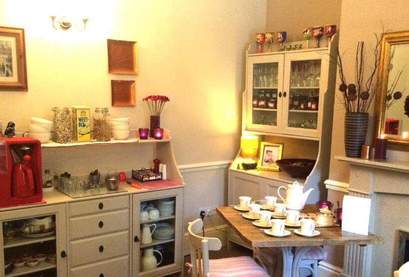 Ellen House Bed And Breakfast