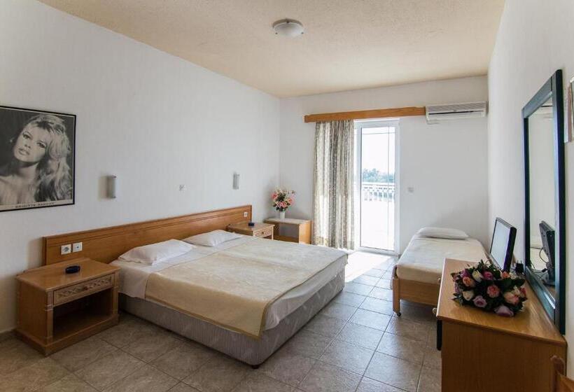 Faliraki Dream Studios & Apartments