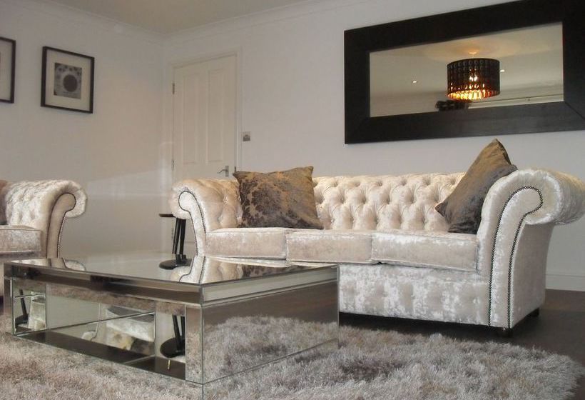 Fifty One And A Half Boutique B&b