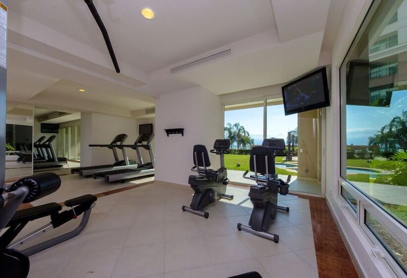 Grand Venetian Condominium