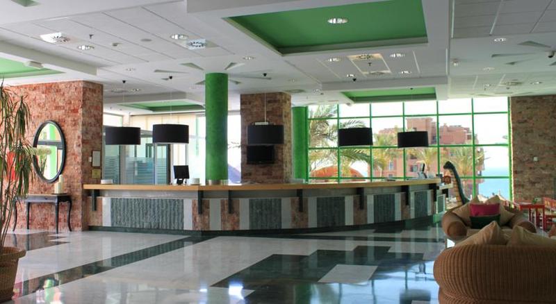 Holiday World Resort