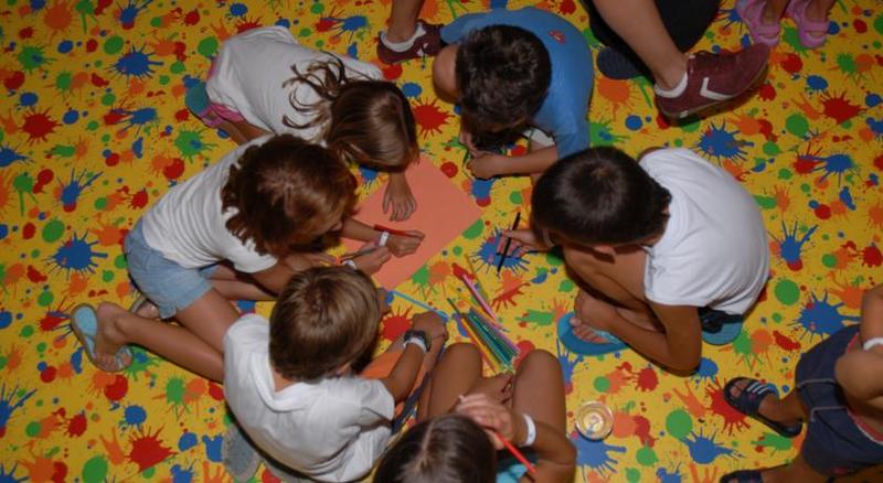 Holiday World Resort