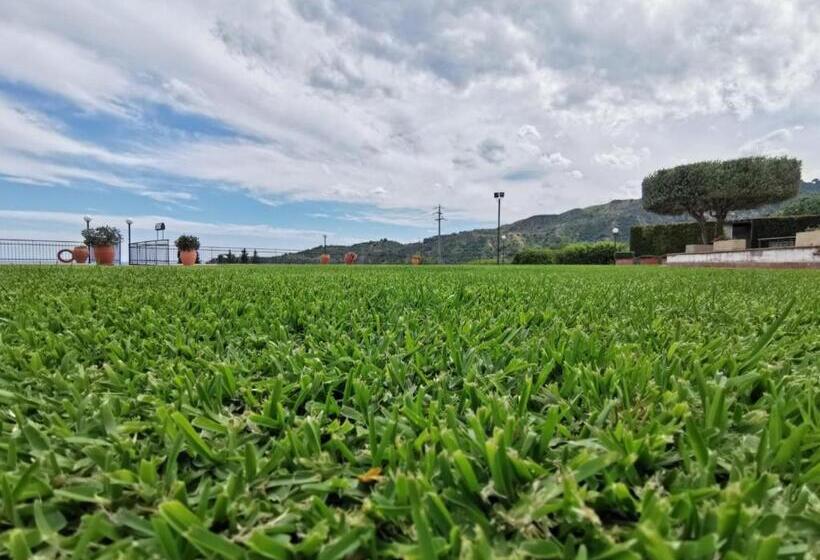 A Nuciara Park Hotel & Wellness Center