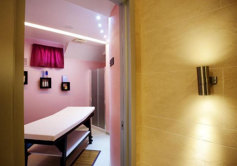 A Nuciara Park Hotel & Wellness Center