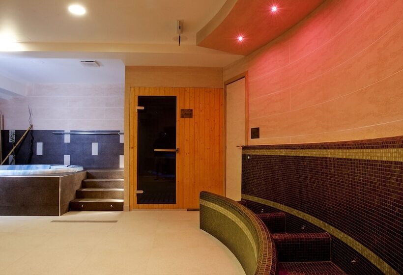 A Nuciara Park Hotel & Wellness Center