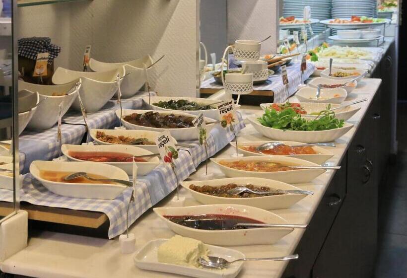 בית מלון כפרי Adana City Boutique