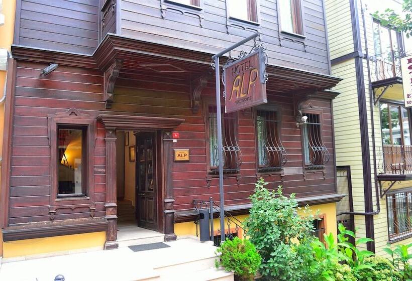 هتل Alp Guesthouse