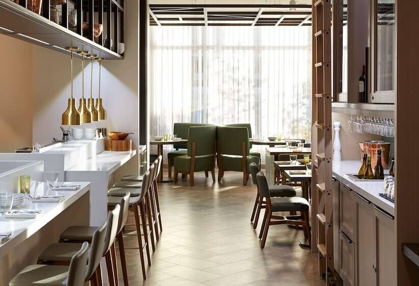 فندق Andaz Ottawa Byward Market, By Hyatt