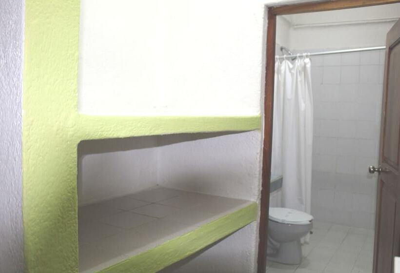 فندق Arrecife Huatulco Plus