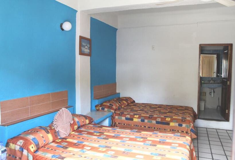 ホテル Arrecife Huatulco Plus