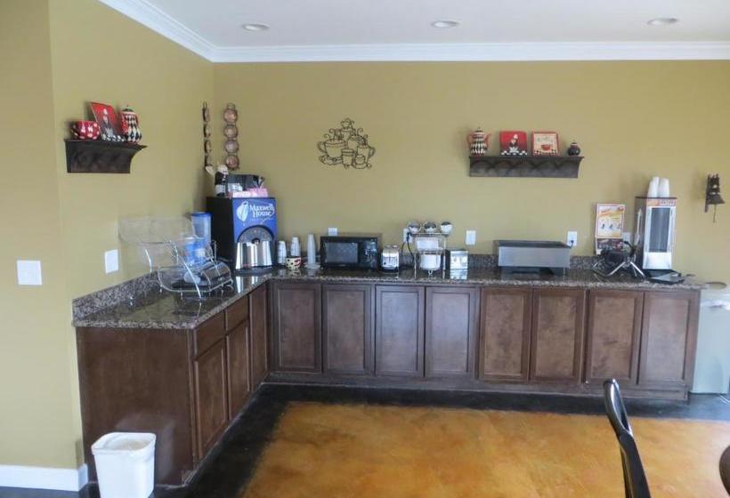 Отель Black Gold Inn