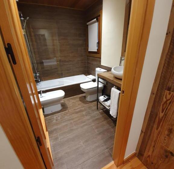 هتل Boutique Puig Franco  Adults Only