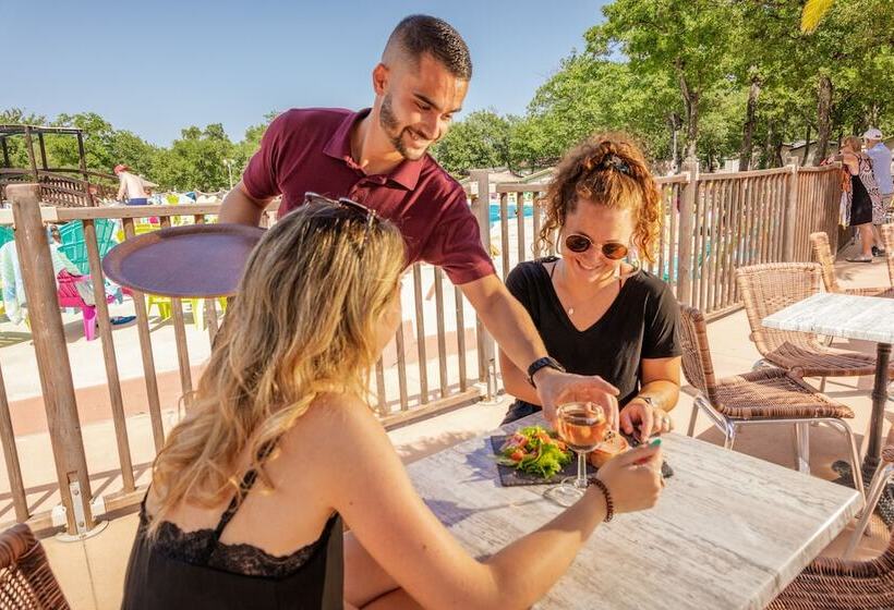 ホテル Camping Sunissim Le Bois Fleuri