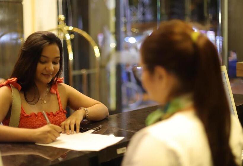 בית מלון כפרי Catedral Plaza