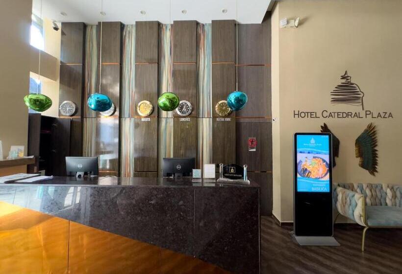 בית מלון כפרי Catedral Plaza