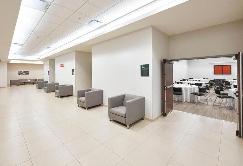 فندق City Express Junior By Marriott San Luis Potosi Carranza