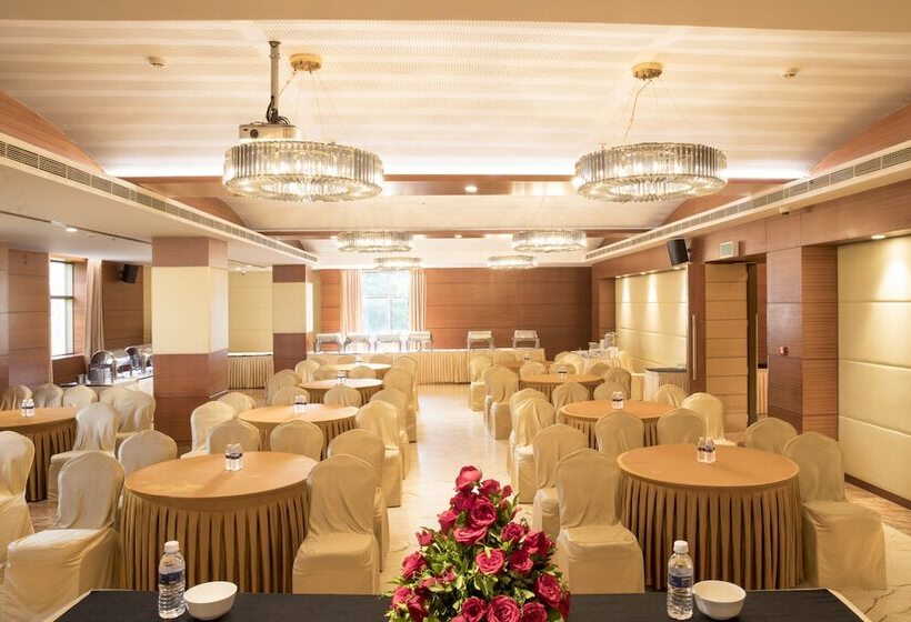 בית מלון כפרי Cj Pallazzio,salem