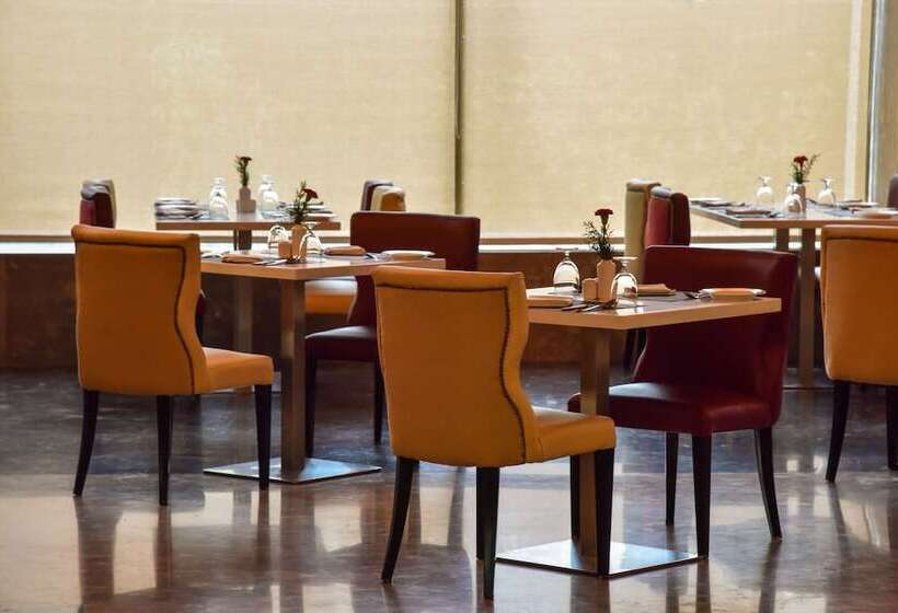 Отель Cj Pallazzio,salem